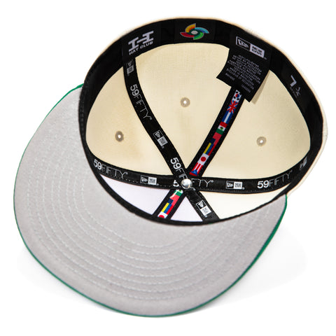 New Era 59Fifty Mexico 2026 World Baseball Classic Mexico Flag Patch Hat - White, Kelly Green New Era