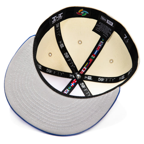 Pre-order New Era 59Fifty Dominican Republic 2026 World Baseball Classic Dominican Republic Flag Patch Hat - White, Royal New Era