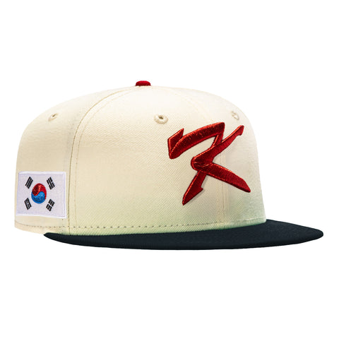New Era 59Fifty Korea 2026 World Baseball Classic Korea Flag Patch Hat - White, Navy New Era