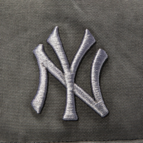 CARHARTT HITCH YANKEES DYED BLK ADJ 47 Brand