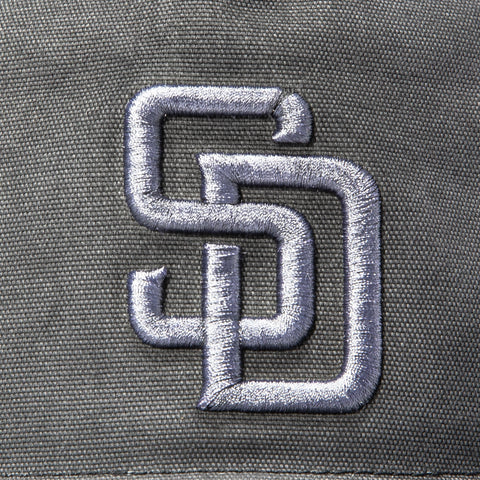 CARHARTT HITCH PADRES DYED BLK ADJ 47 Brand