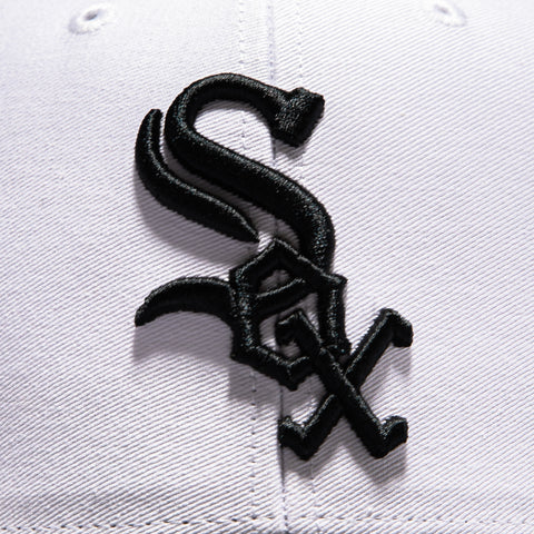 FRESHMAN TRUCKER WHITE SOX WHT/BLK SN 47 Brand