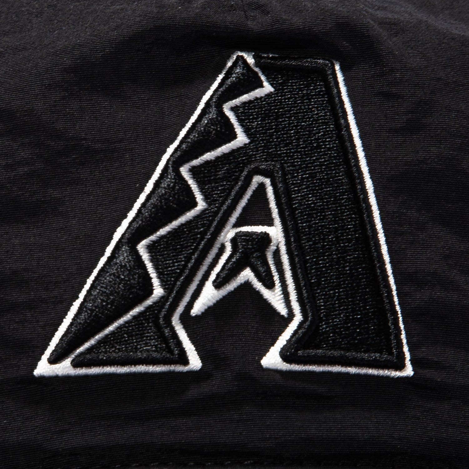 New Era 19Twenty Nylon Arizona Diamondbacks Pre-curved Snapback A