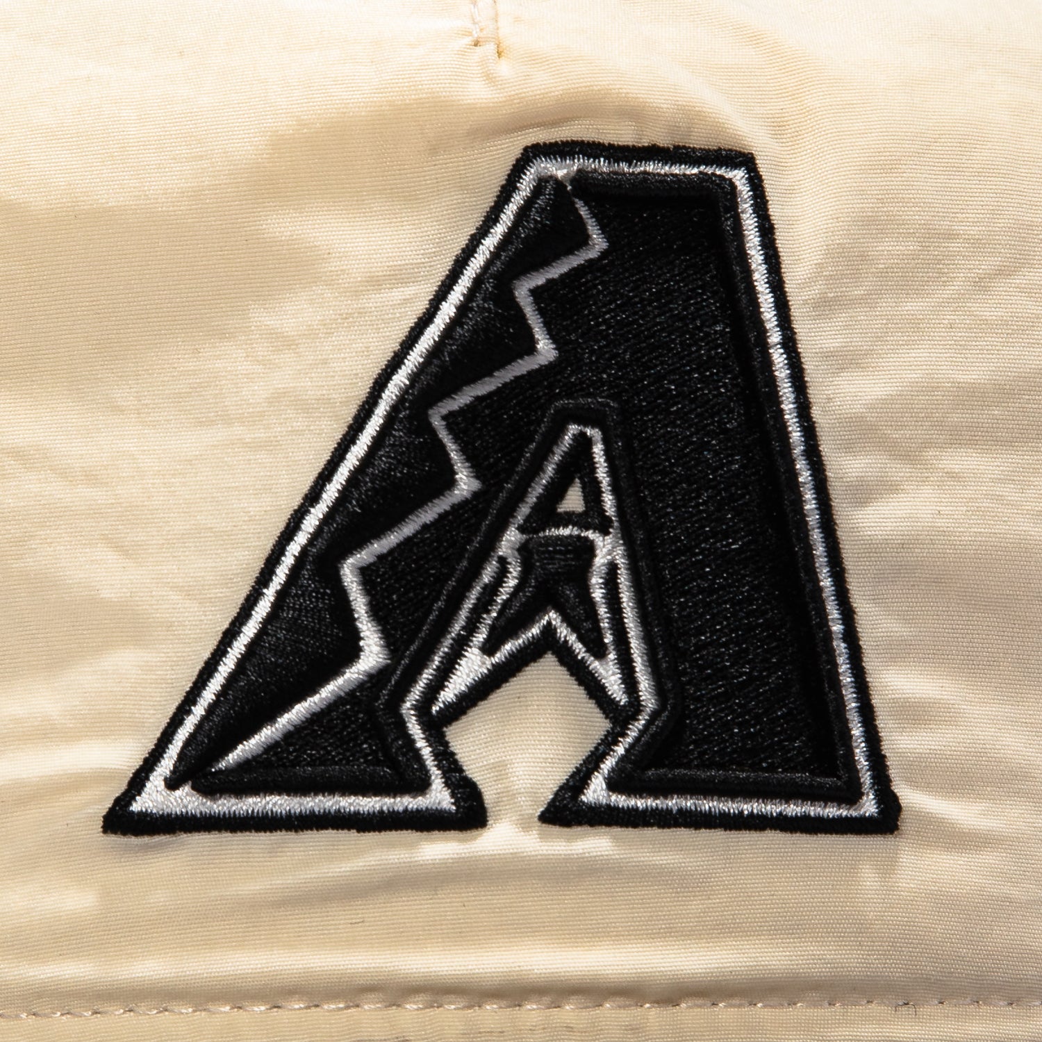 New Era 19Twenty Nylon Arizona Diamondbacks Pre-curved Snapback A
