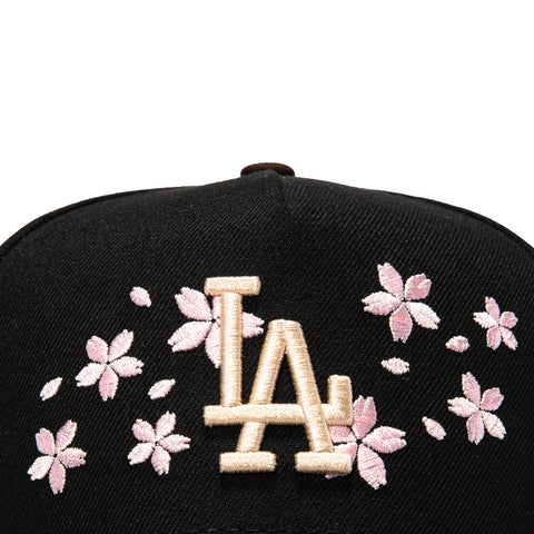 New Era 9Forty A-Frame Los Angeles Dodgers 1988 World Series Patch Blossom PInk UV Snapback Hat - Black, Brown New Era