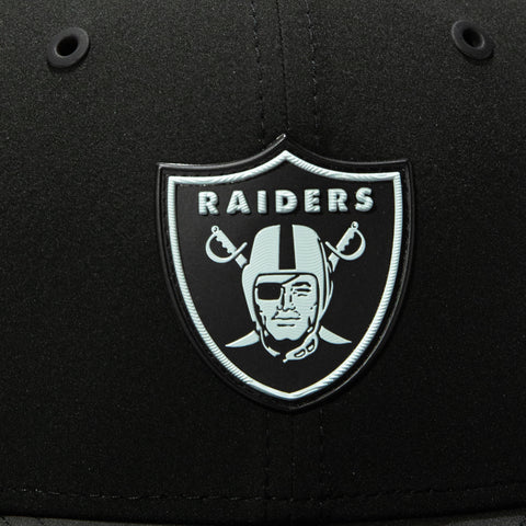 New Era 59Fifty Las Vegas Raiders 2026 NFL Sideline Hat - Black New Era