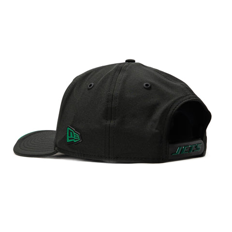 New Era 9Seventy New York Jets 2026 NFL Sideline Stretch Snapback Pre-curved Hat - Black New Era