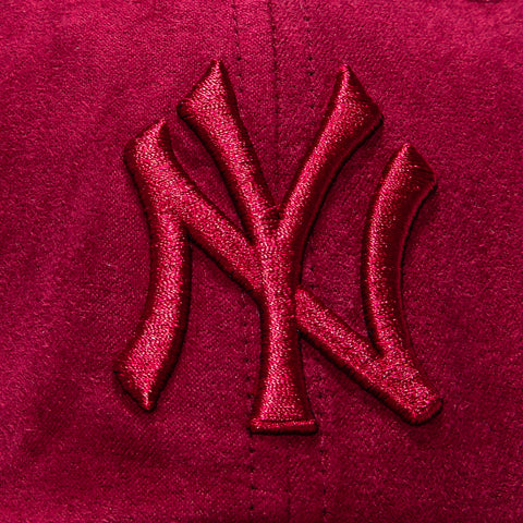 CLEANUP BALLPARK SUEDE YANKEES RED ADJ 47 Brand