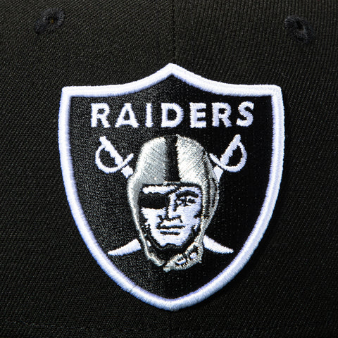 New Era 59Fifty Las Vegas Raiders 60th Anniversary Patch Hat - Black, Olive New Era