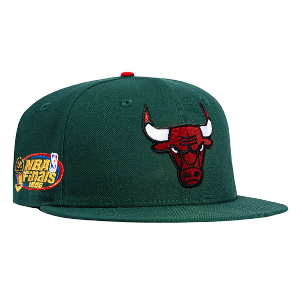New Era 59Fifty Chicago Bulls 1996 NBA Finals Patch Pink UV Hat