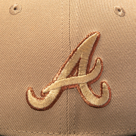 New Era 59Fifty Atlanta Braves 1999 World Series Patch Hat - Tan, Green New Era