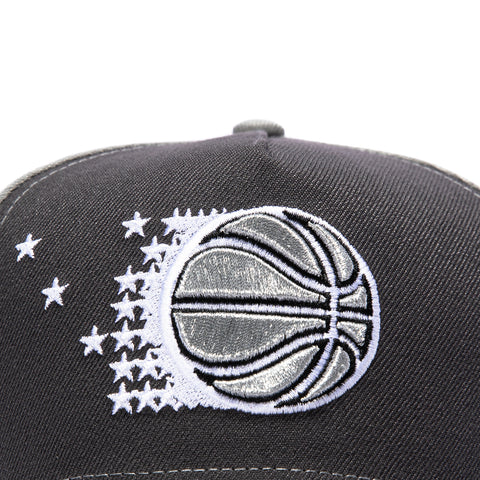 AF940 PINW MAGIC ASG92 GRY/GPH SN New Era