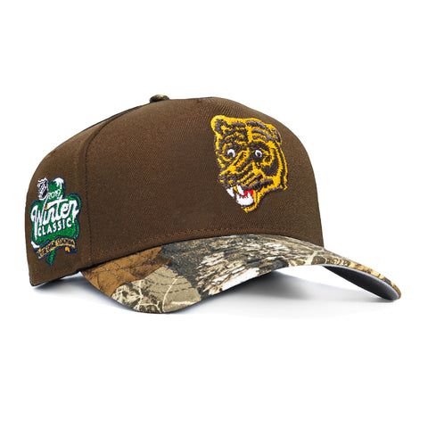 New Era 9Forty A-Frame Realtree Visor Boston Bruins 2019 Winter Classic Patch Snapback Hat - Brown, Realtree New Era