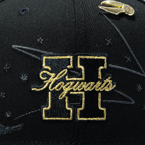 New Era 9Fifty Harry Potter Hogwarts Snapback Pre-Curved Hat - Black New Era