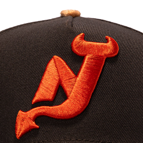 LEOPARD AF940 DEVILS SC 2T BRN/KHK New Era
