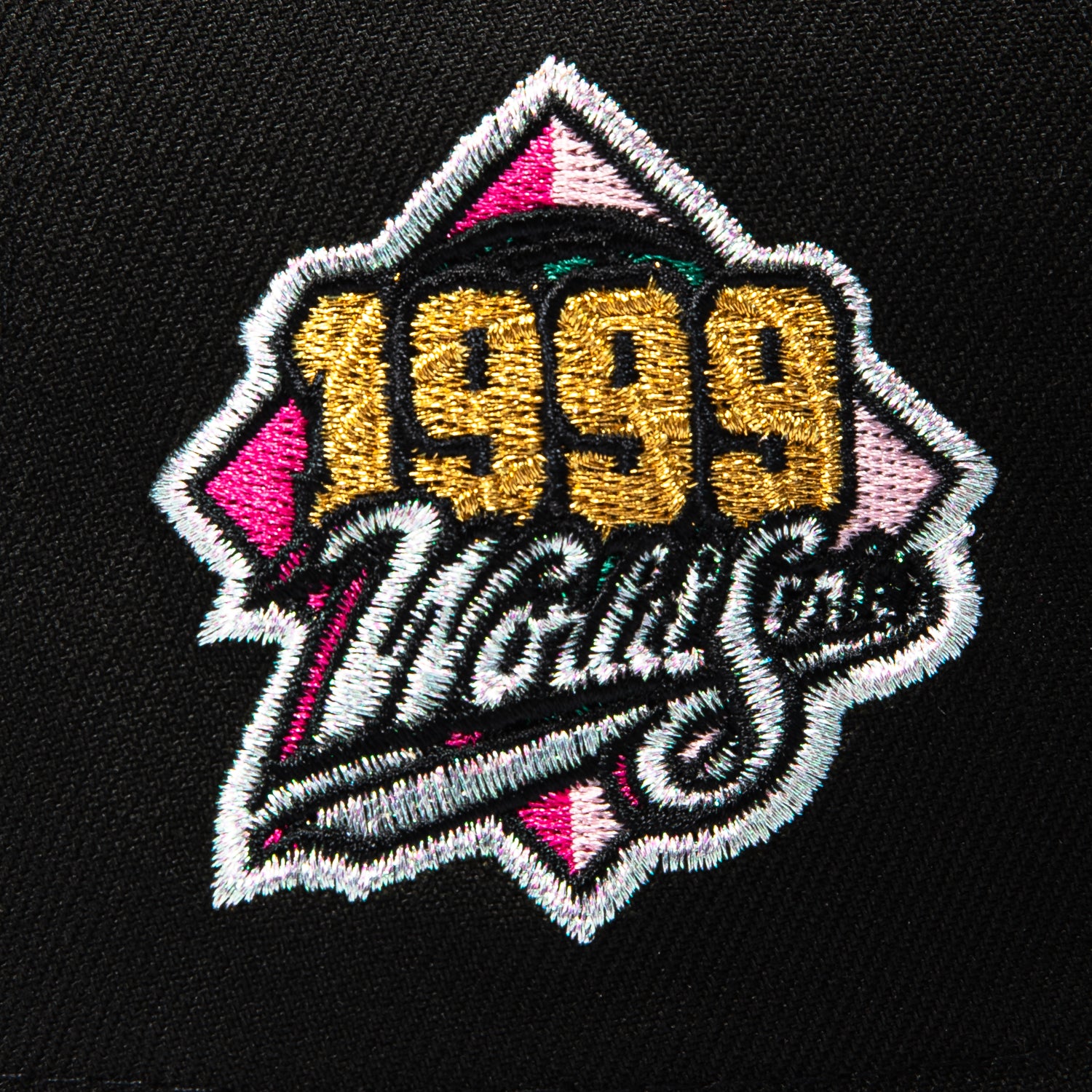 New Era 9Forty A-Frame Atlanta Braves 1999 World Series Patch Rose