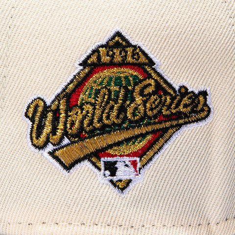 New Era 9Forty A-Frame New York Yankees 1996 World Series Patch Snapback Hat - Cream, Black New Era