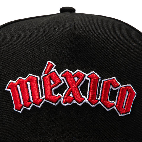 New Era 9Fifty A-Frame 2026 Del Mundo Mexico Flag Patch Old English Snapback Pre-curved Hat - Black