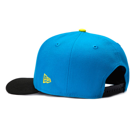 New Era 9Fifty A-Frame 2026 Del Mundo Brazil Flag Patch Snapback Pre-curved Hat - Neon Blue, Black