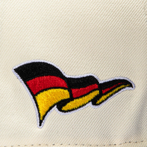 New Era 9Fifty A-Frame 2026 Del Mundo Germany Flag Patch Snapback Pre-curved Hat - White, Black