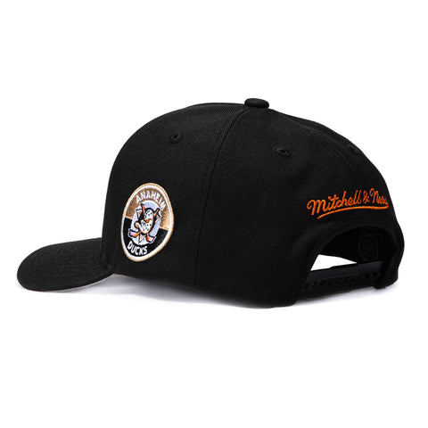 MN DOUBLE CLUTCH PRO DUCKS BLK SN Mitchell and Ness