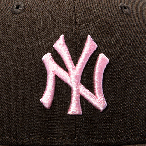 New Era 59Fifty Spumoni New York Yankees 1999 World Series Patch Pink UV Hat - Brown New Era