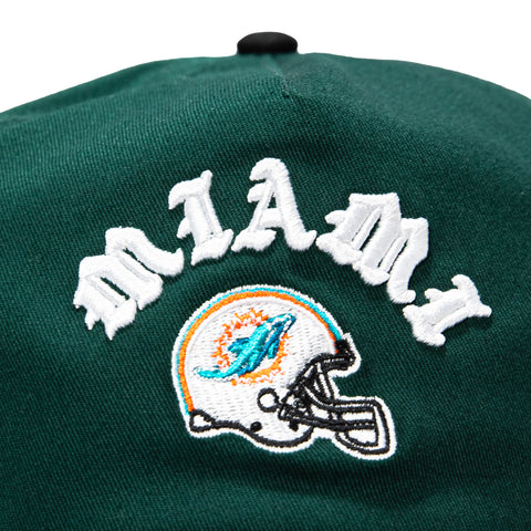 New Era 19Twenty Miami Dolphins NFL Logo Patch Snapback Pre-Curved Hat - Green, Black New Era