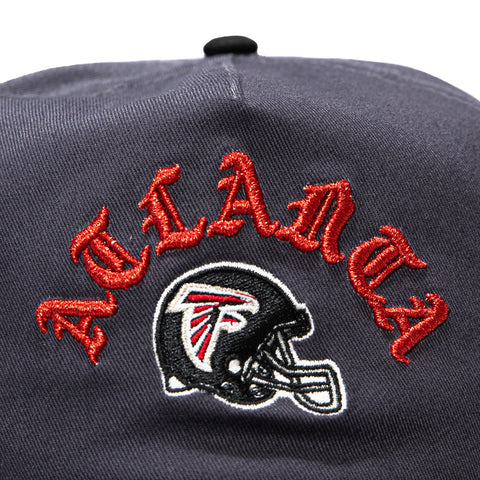 New Era 19Twenty Atlanta Falcons NFL Logo Patch Snapback Pre-Curved Hat - Graphite, Black New Era