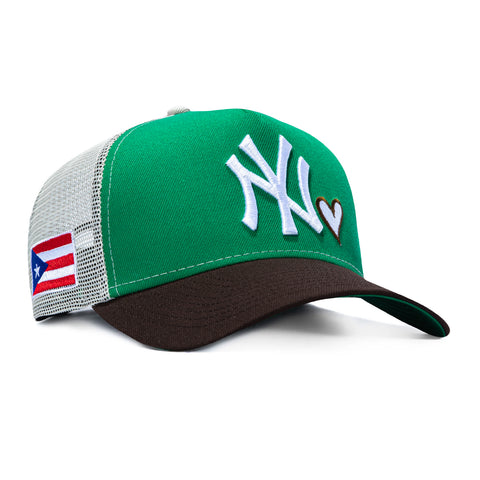 New Era 9Forty A-Frame New York Yankees Puerto Rico Flag Patch Heart Snapback Hat - Kelly Green, Brown, Stone