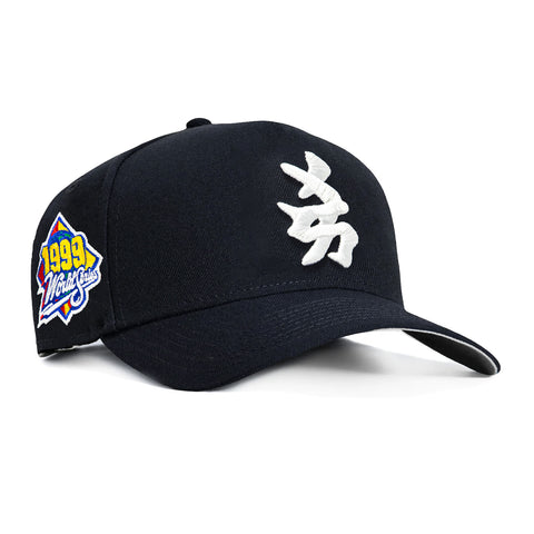 New Era 9Forty A-Frame New York Yankees 1999 World Series Patch Kanji Snapback Hat - Navy, White New Era