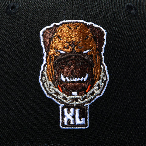 New Era 59Fifty Cleveland Browns Helmet Patch XL Dog Hat - Black New Era
