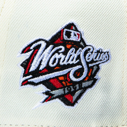 New Era 59Fifty Molten Lava New York Yankees 1998 World Series Patch Hat - White, Black New Era
