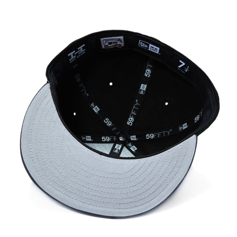 New Era 59Fifty Molten Lava Philadelphia Phillies 2009 World Series Patch Hat - Black, Graphite New Era