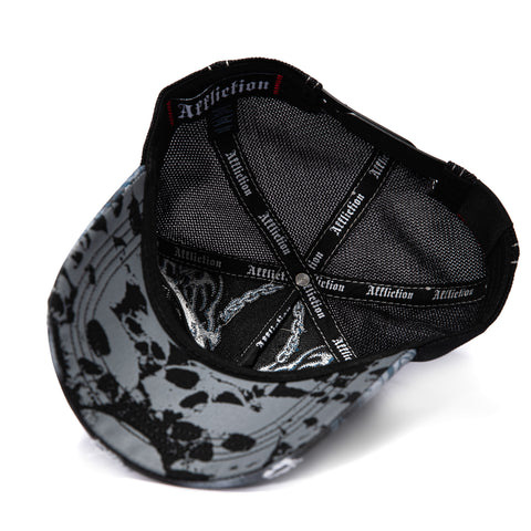 <div>AFFLIC CHARRED MARTYR TRUCKER BLUE/BLK SN</div> Affliction
