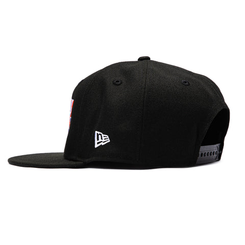 New Era 9Fifty New York Knicks 2026 NBA Champions Net Snapback Hat - Black New Era