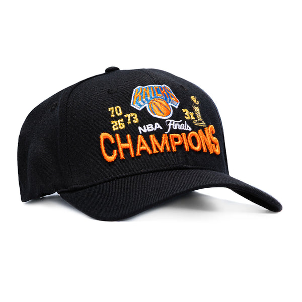 Mitchell & Ness New York Knicks 3x NBA Champions Snapback Hat