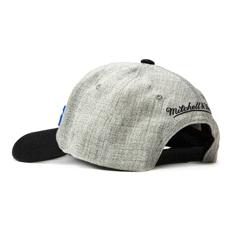 Mitchell & Ness New York Knicks 3x NBA Champions Snapback Hat - Grey, Black Mitchell and Ness