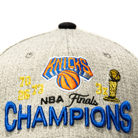 Mitchell & Ness New York Knicks 3x NBA Champions Snapback Hat - Grey, Black Mitchell and Ness