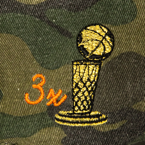 Mitchell & Ness New York Knicks 3x NBA Champions Patch Script Strapback Hat - Camo Mitchell and Ness