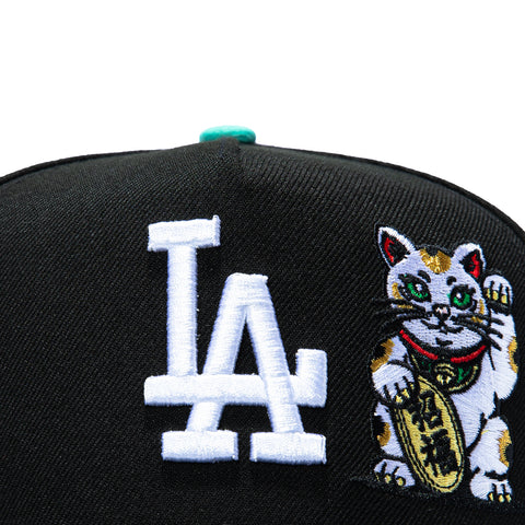 New Era 9Forty A-Frame Los Angeles Dodgers 1988 World Series Patch Lucky Cat Pink UV Snapback Hat - Black New Era