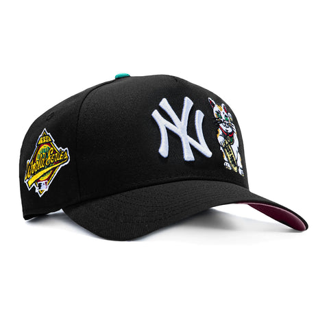 New Era 9Forty A-Frame New York Yankees 1996 World Series Patch Lucky Cat Pink UV Snapback Hat - Black New Era