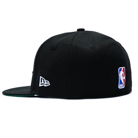 New Era 59Fifty New York Knicks 2026 NBA Champions Patch Script Hat - Black New Era