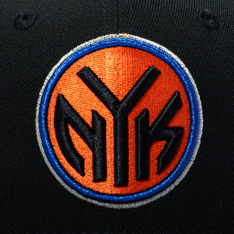 New Era 59Fifty New York Knicks 2026 NBA Champions Patch Token Hat - Black New Era