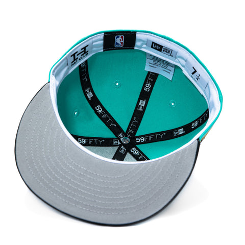 New Era 59Fifty New York Knicks 2026 NBA Champions Patch New York Forever Hat - Mint, Black New Era