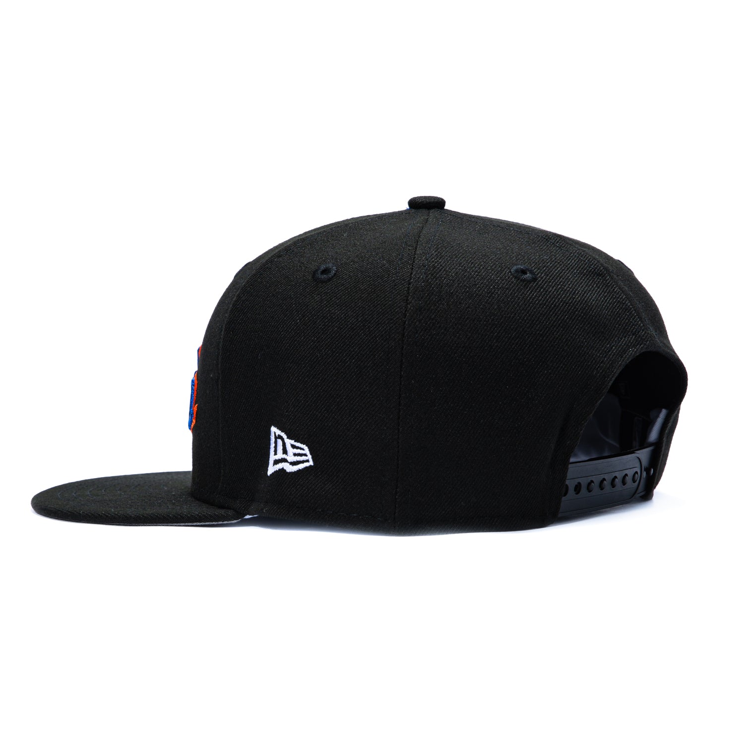 New Era 9Fifty New York Knicks 2026 NBA Champions Patch Script