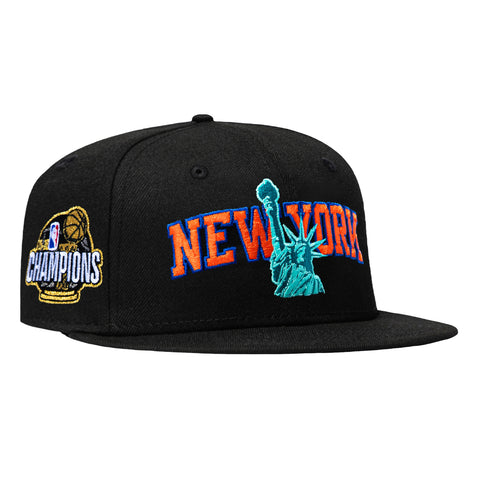 New Era 9Fifty New York Knicks 2026 NBA Champions Patch New York Statue of Liberty Mint UV Snapback Hat - Black New Era