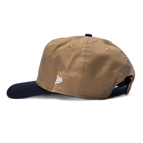 New Era 19Twenty New York Knicks 2025 - 2026 Champs Patch Wreath Snapback Pre-Curved Hat - Khaki, Navy New Era