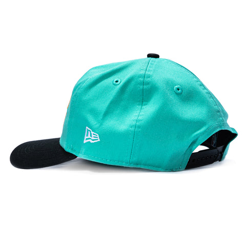 New Era 19Twenty New York Knicks 2026 NBA Champions Patch New York Forever Snapback Pre-Curved Hat - Mint, Black New Era