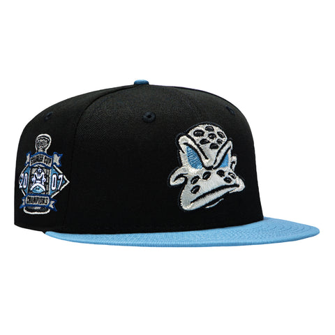 New Era 59Fifty Black and Blue Anaheim Ducks 2007 Stanley Cup Champions Patch Hat - Black, Indigo New Era