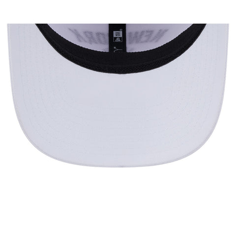 New Era 9Seventy New York Yankees Snapback Team Hat - White
